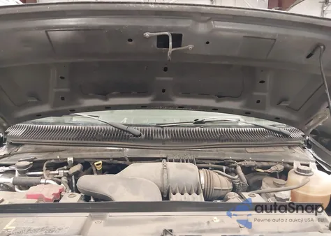 2013 Ford E-150 Xlt from USA, damaged, VIN 1FMNE1BL1DDA33491